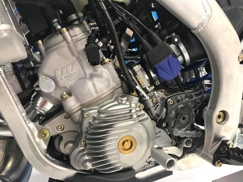 2t à injection chez TM