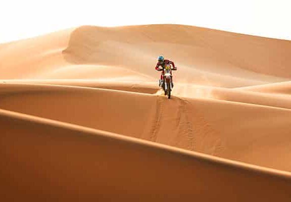 « Nacho » a toujours gagné au moins une étape sur le Dakar version Arabie Saoudite. Crédit : A.S.O./DPPI/F.Gooden