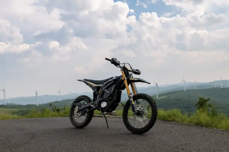 Ultra Bee Enduro